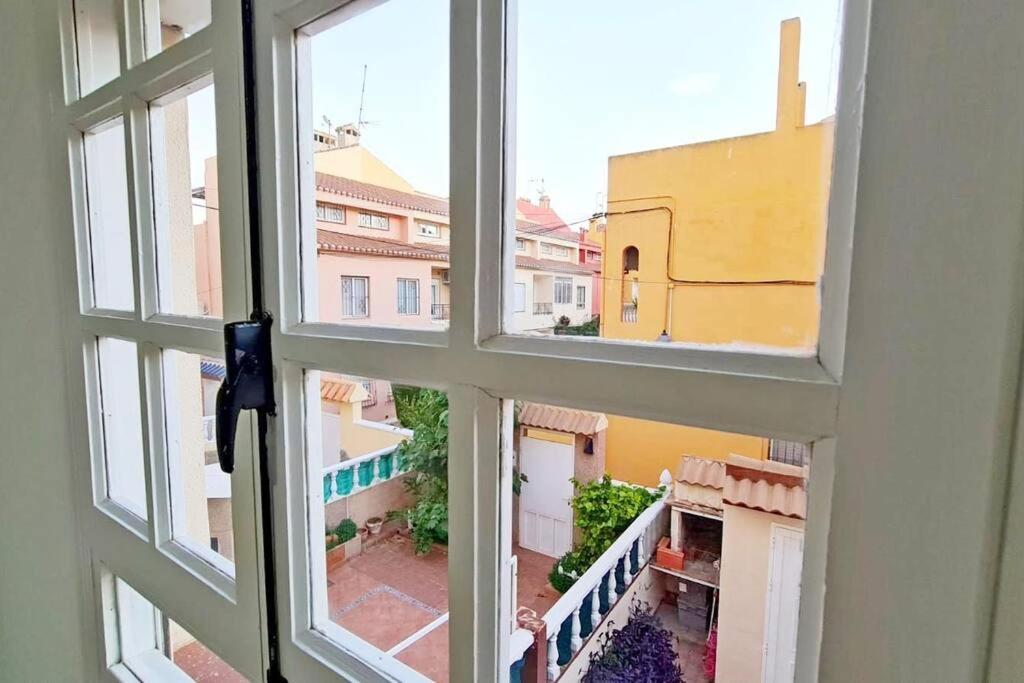 Апартаменты Mar Azul Adosado, Patio Y Solarium Торевьиа Экстерьер фото
